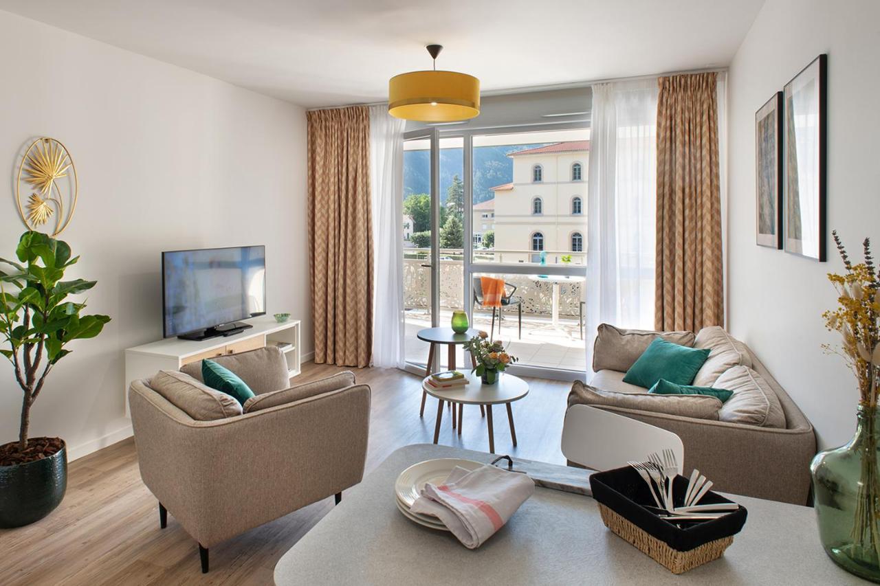 Residence Services Seniors Domitys Les Eaux Vives Digne-les-Bains Exterior foto