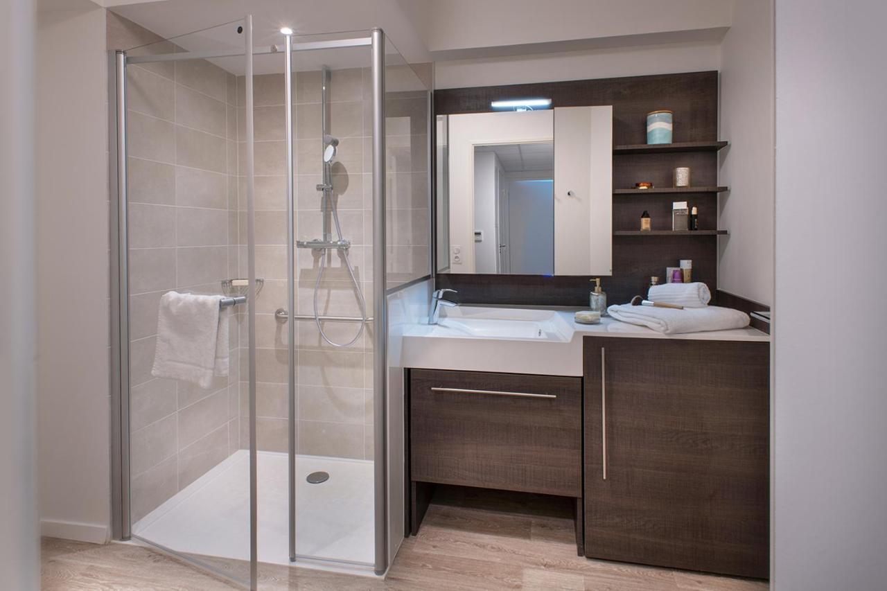 Residence Services Seniors Domitys Les Eaux Vives Digne-les-Bains Exterior foto