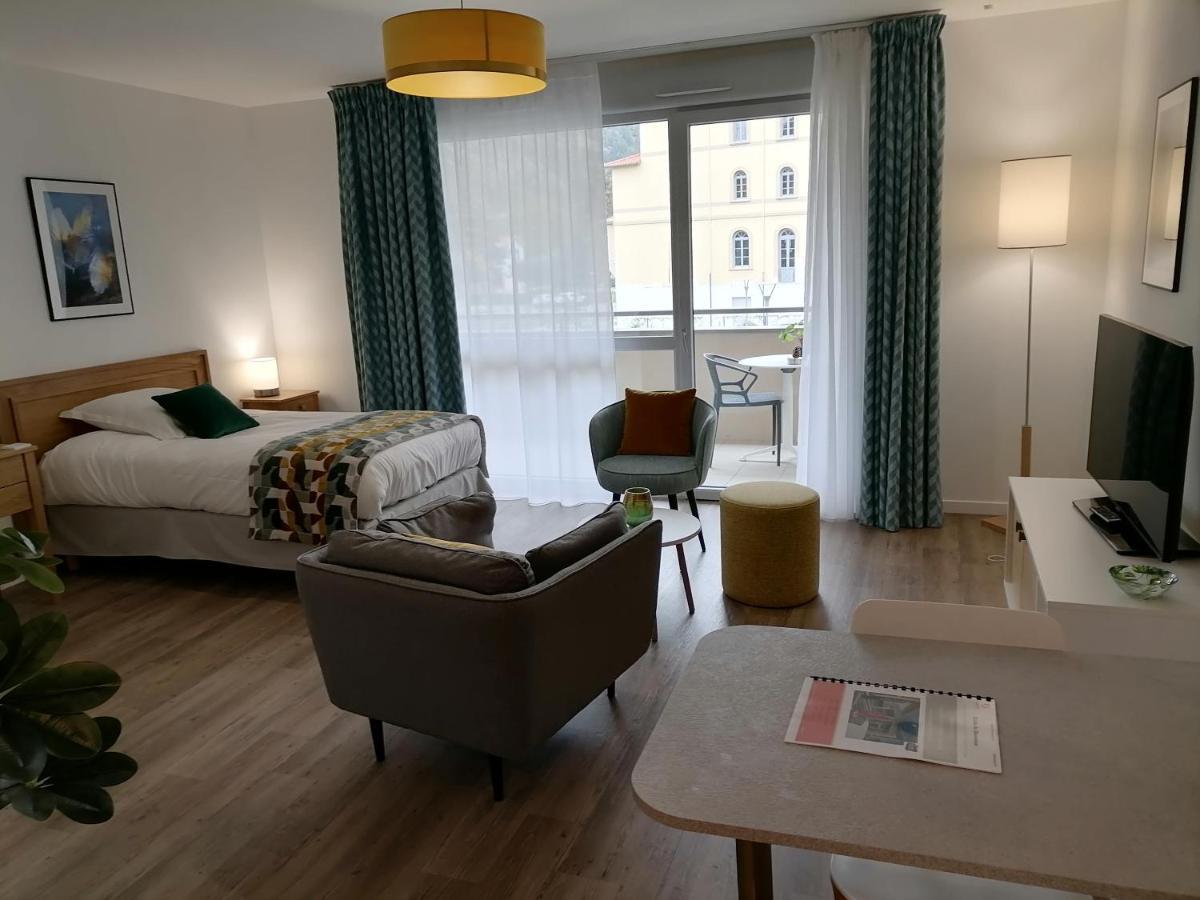 Residence Services Seniors Domitys Les Eaux Vives Digne-les-Bains Exterior foto